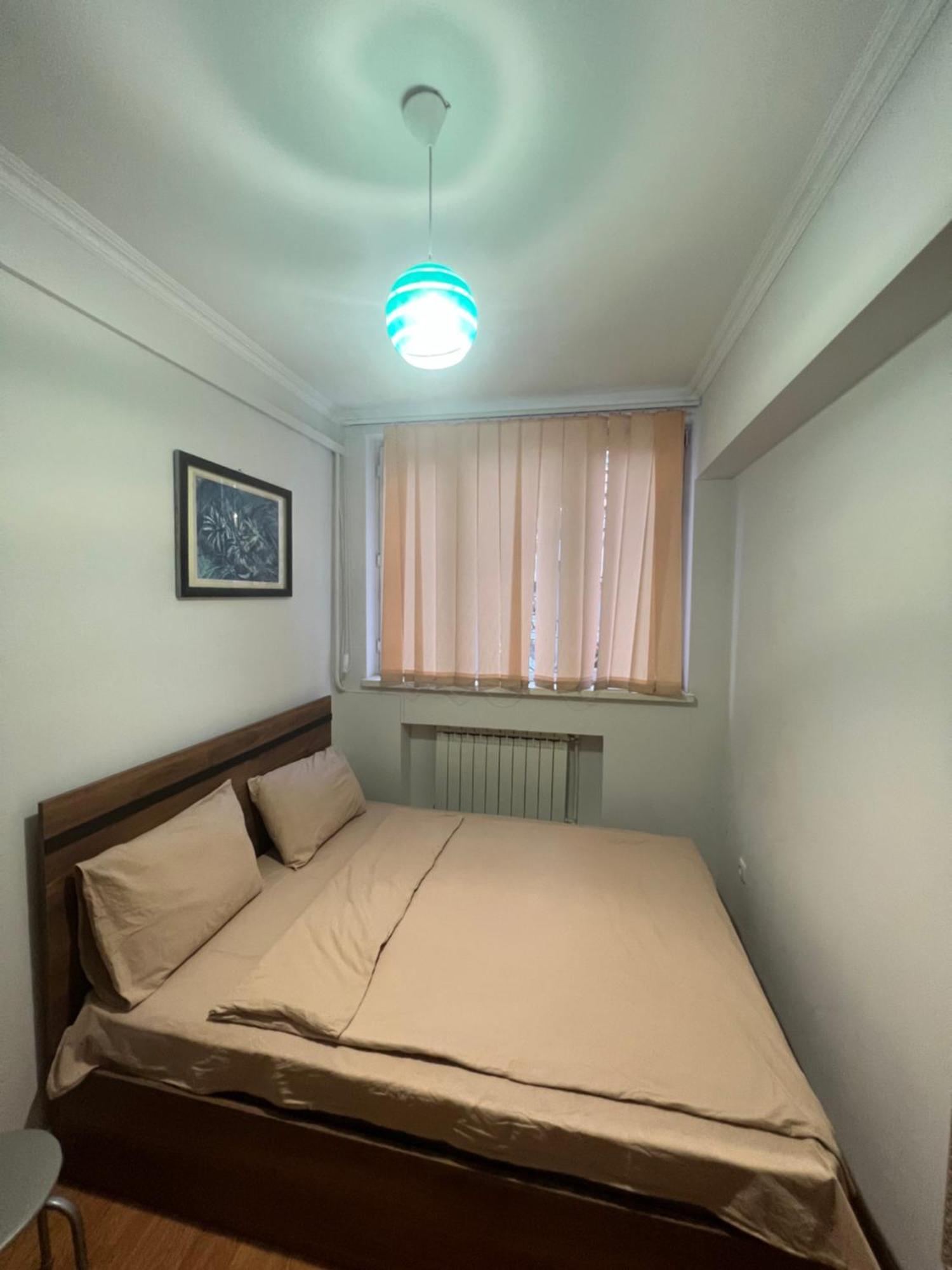 Pushkiin Hotel Yerevan Bagian luar foto