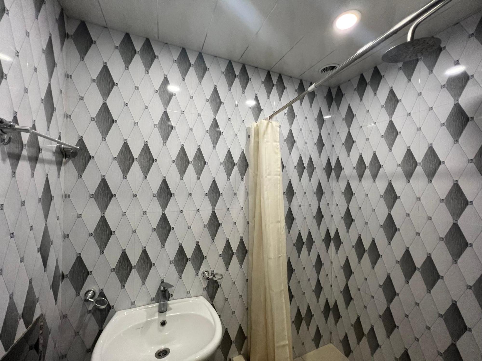 Pushkiin Hotel Yerevan Bagian luar foto